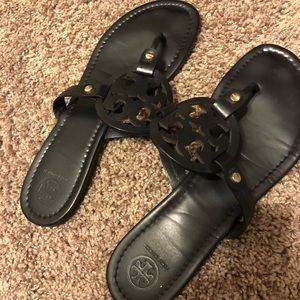 SOLD🚫Brown and black Tory Burch Miller sandals